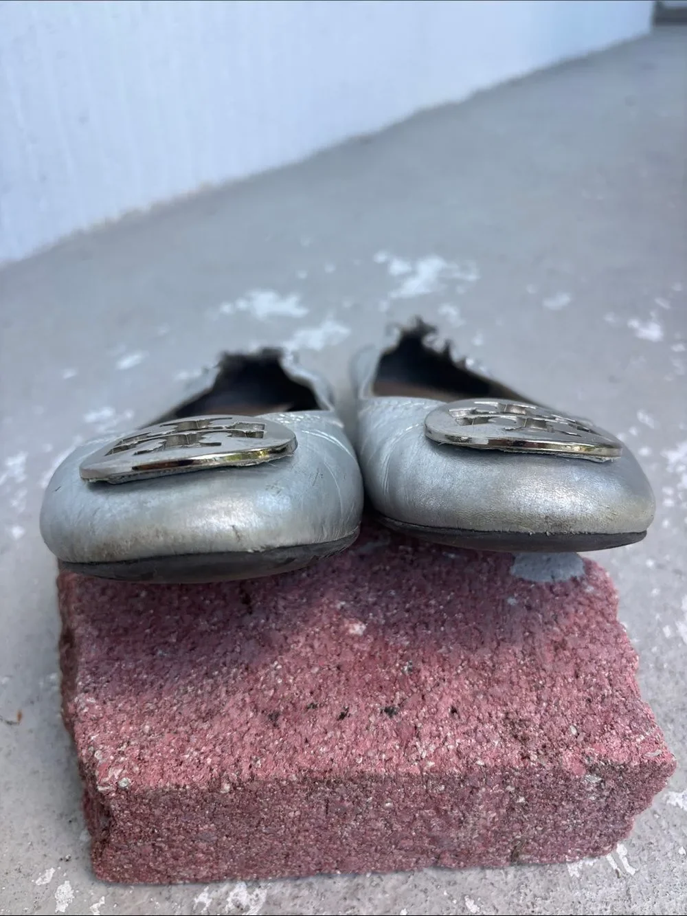 Tory Burch metallic silver ballet flats